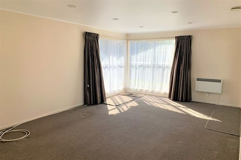Photo of property in 38 Yearsley Place, Manurewa, Auckland, 2102