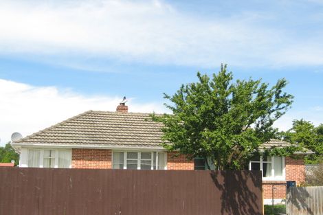 Photo of property in 10 Momorangi Crescent, Redwood, Christchurch, 8051