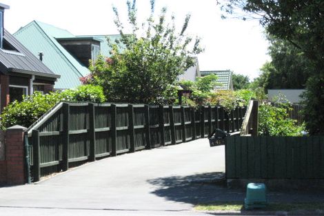 Photo of property in 41a Avonhead Road, Avonhead, Christchurch, 8042