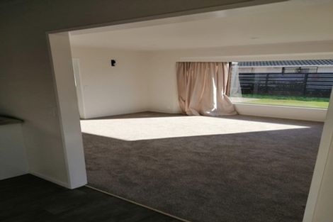 Photo of property in 16b Awatea Avenue, Paraparaumu, 5032