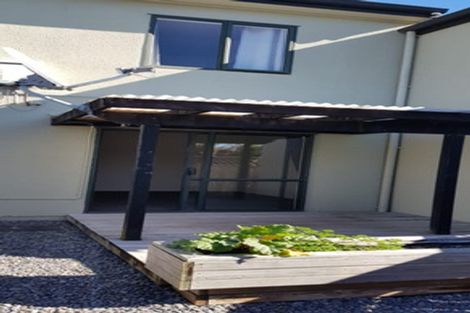 Photo of property in 8/3 Orwell Road, Greenhithe, Auckland, 0632