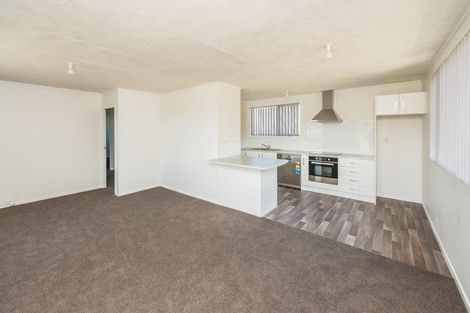 Photo of property in 40 Karyn Street, Castlecliff, Whanganui, 4501