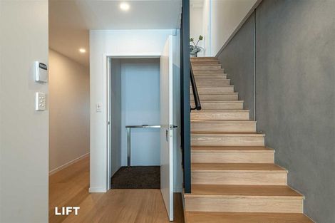 Photo of property in 11c Montgomery Avenue, Rothesay Bay, Auckland, 0630