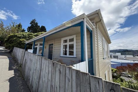 Photo of property in 13 Scotland Street, Dunedin Central, Dunedin, 9016