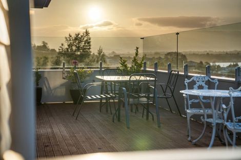 Photo of property in 8 Utopia Park Heights, Welcome Bay, Tauranga, 3112