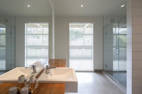 Photo of property in 43 Arrowtn-lke Hayes Road, Lake Hayes, Queenstown, 9371