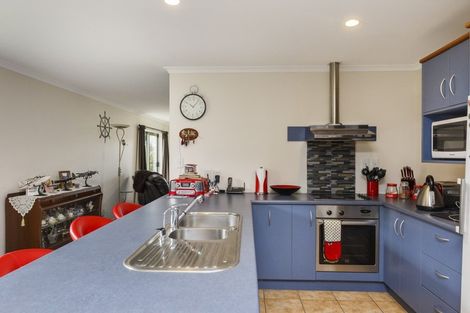 Photo of property in 46 Oak Crescent, Ashhurst, 4810