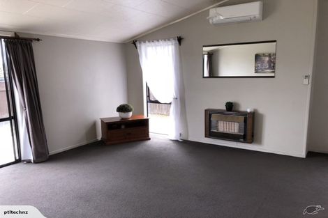 Photo of property in 15a Dalwood Grove, Highbury, Palmerston North, 4412