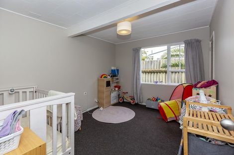 Photo of property in 71b Eatwell Avenue, Paraparaumu Beach, Paraparaumu, 5032