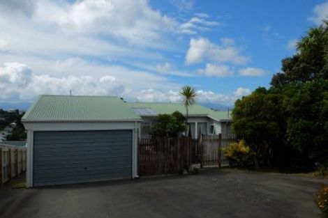 Photo of property in 20 Atlanta Grove, Brooklyn, Wellington, 6021