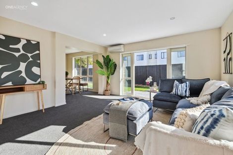 Photo of property in 9a Hurricane Way, Wigram, Christchurch, 8042