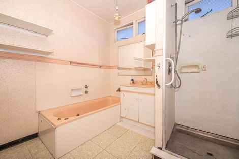 Photo of property in 66 Russell Street, Westport, 7825