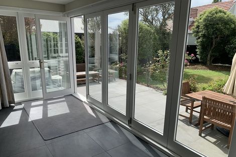 Photo of property in 129 Memorial Avenue, Burnside, Christchurch, 8053