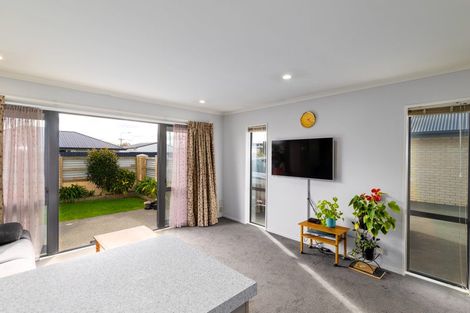 Photo of property in 78c Wattle Drive, New Brighton, Christchurch, 8083