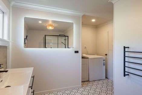 Photo of property in 619 Waitarere Beach Road, Waitarere Beach, Levin, 5510