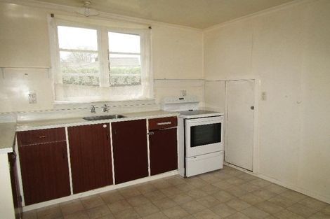 Photo of property in 2/18 Kereru Street, Two Mile Bay, Taupo, 3330