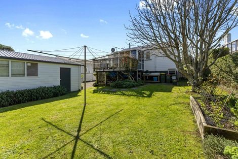 Photo of property in 37 Essex Street, Vogeltown, New Plymouth, 4310