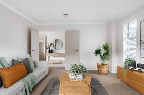 Photo of property in 10 Te Kio Crescent, Papamoa Beach, Papamoa, 3118