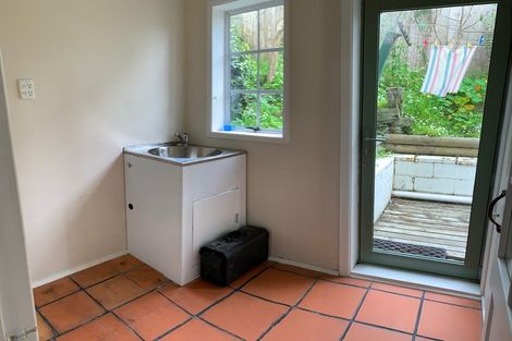 Photo of property in 3/26a Penning Road, Castor Bay, Auckland, 0620