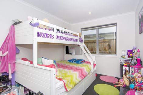 Photo of property in 95 Puhirake Crescent, Pyes Pa, Tauranga, 3112