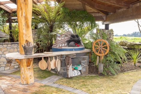 Photo of property in 240 Te Pahu Road, Te Pahu, 3285