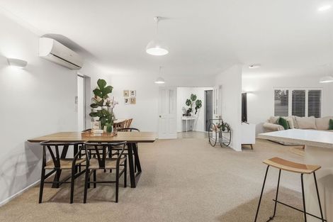 Photo of property in 37 Kahira Crescent, Papamoa Beach, Papamoa, 3118