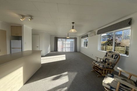 Photo of property in 2/31 Fitzroy Road, Fitzroy, New Plymouth, 4312