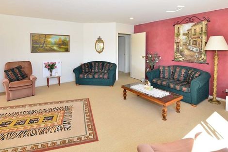 Photo of property in 9 Elan Place, Stanmore Bay, Whangaparaoa, 0932