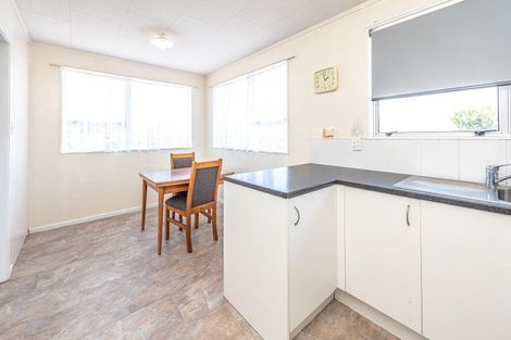 Photo of property in 35 Karyn Street, Castlecliff, Whanganui, 4501