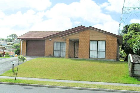 Photo of property in 1 Broadfield Street, Massey, Auckland, 0614