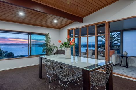 Photo of property in 17 Brigantine Drive, Beach Haven, Auckland, 0626