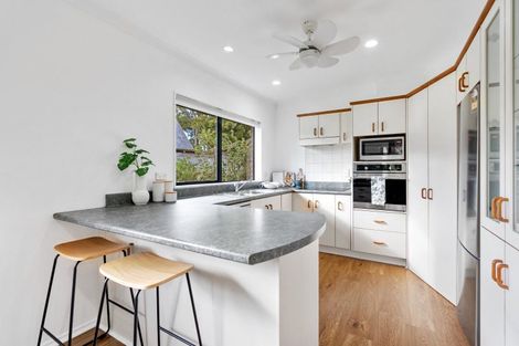 Photo of property in 8 Maddendale Place, Maungakaramea, Whangarei, 0178