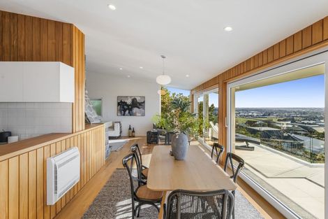 Photo of property in 7 Michael Avenue, Mount Pleasant, Christchurch, 8081