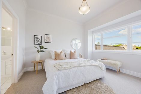 Photo of property in 7 Todd Street, Napier South, Napier, 4110