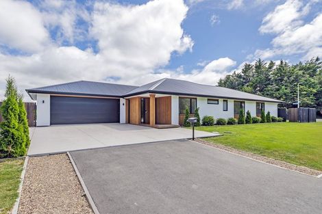 Photo of property in 54 Brook Street, Southbridge, 7602