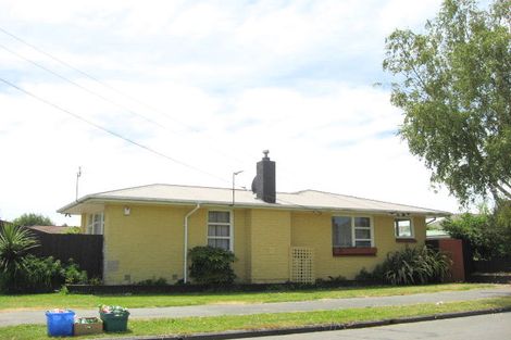 Photo of property in 4 Horton Place, Avondale, Christchurch, 8061