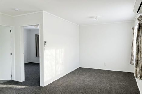 Photo of property in 21 Pukeko Street, Paraparaumu, 5032