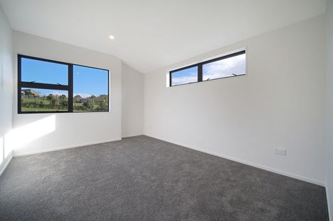 Photo of property in 12 Pleasant Way, Matakatia, Whangaparaoa, 0930