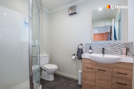 Photo of property in 1 Watt Street, Mosgiel, 9024