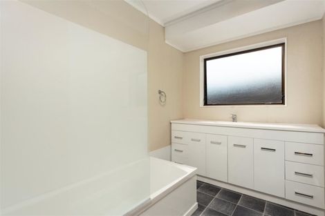 Photo of property in 3 Inverell Place, Mount Maunganui, 3116