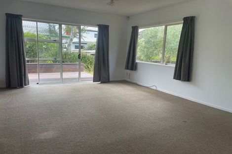 Photo of property in 1/32 Abercrombie Street, Howick, Auckland, 2014
