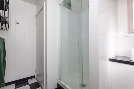 Photo of property in 7/2 Herne Bay Road, Herne Bay, Auckland, 1011