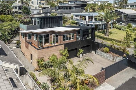 Photo of property in 1/86 Bay Street, Red Beach, 0932