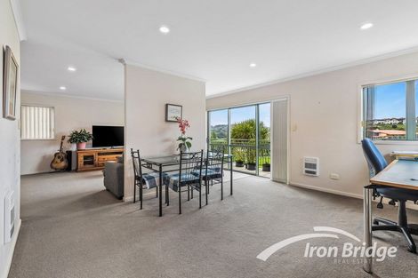 Photo of property in 20 Parkwood Crescent, Gulf Harbour, Whangaparaoa, 0930