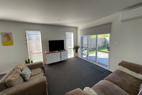 Photo of property in 14 Stingray Drive, Omokoroa, 3114