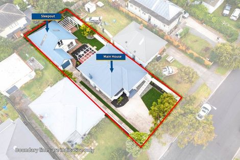 Photo of property in 48 Lambeth Road, Mount Eden, Auckland, 1041