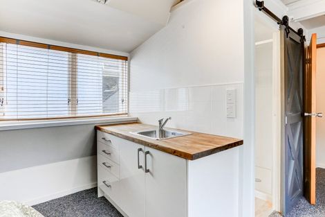 Photo of property in 9a Peakes Road, Saint Johns Hill, Whanganui, 4501