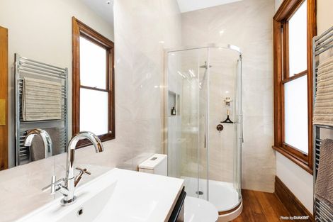 Photo of property in 4 Hobson Street, Thorndon, Wellington, 6011