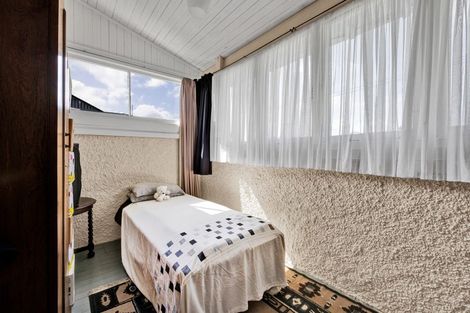 Photo of property in 3 George Street, Hawera, 4610