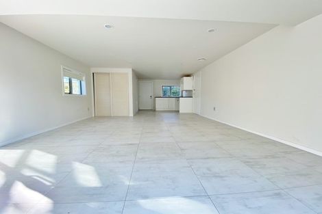 Photo of property in 67 Ravenwood Drive, Forrest Hill, Auckland, 0620